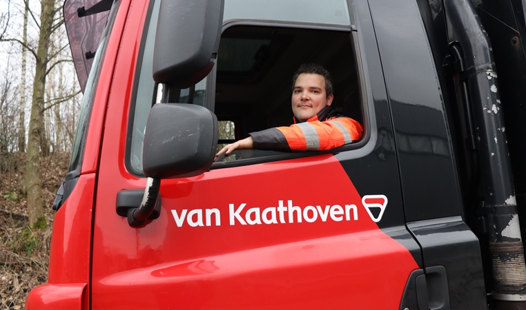 Ricardo, Chauffeur/Belader